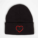 Sonsuz Kalp Nakışlı Bere