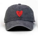 Love Kalp Nakışlı Yıkamalı Şapka